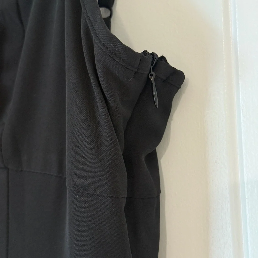 Commense Black Dress with White Accents - Picture 4 of 5